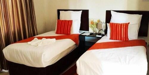 Hill View Inn Serowe Exterior foto