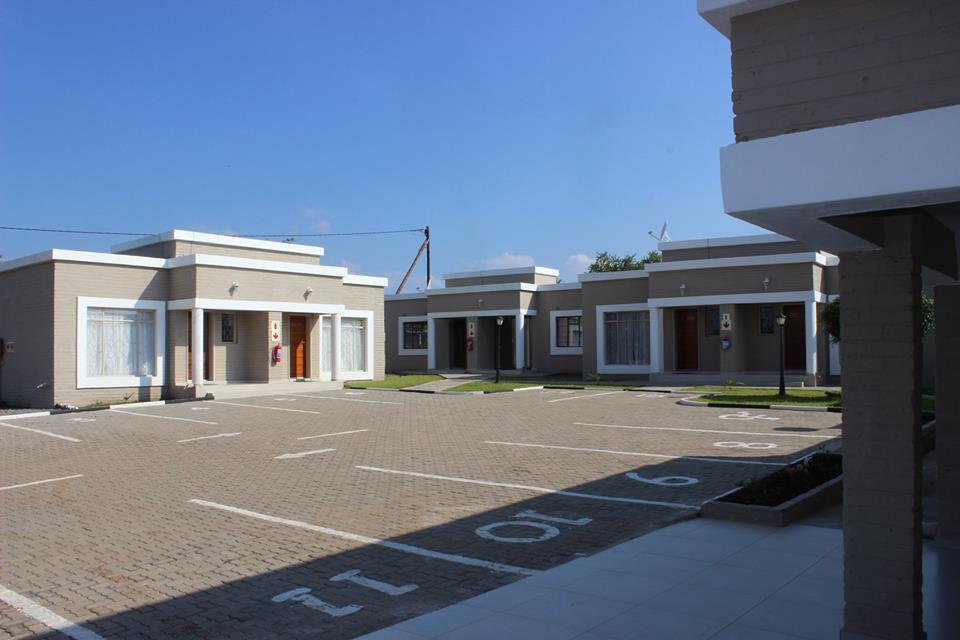 Hill View Inn Serowe Exterior foto